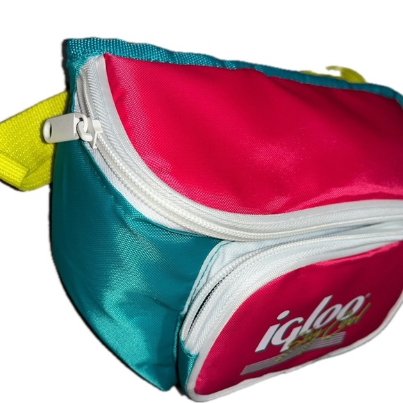 Igloo Retro Fanny Pack Cooler, NWOT - Picture 2 of 9